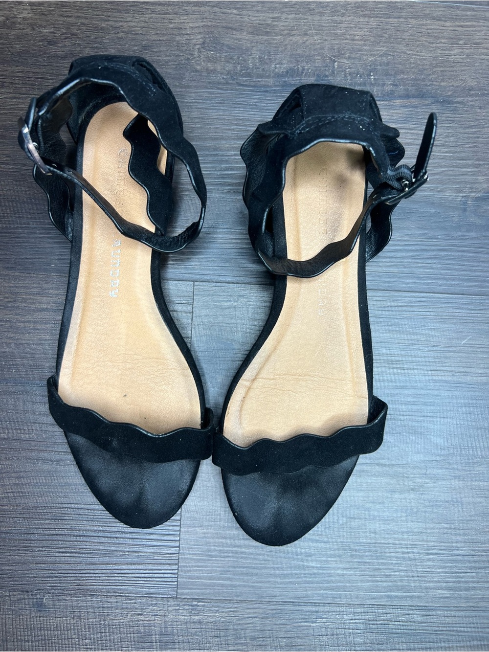 Chinese Laundry Black Sandals